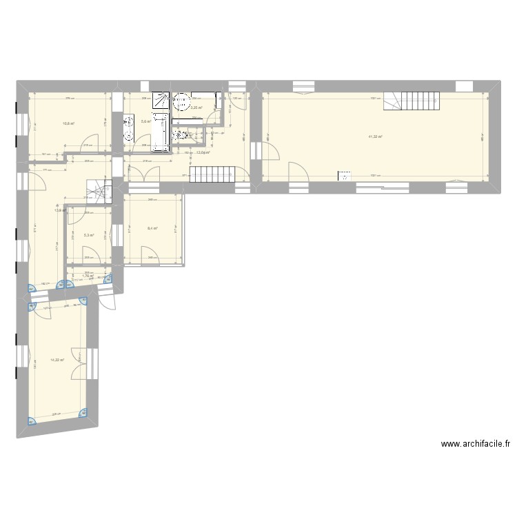 Saint-Léon Ambroise Croizat - Création entrée SdB identique. Plan de 11 pièces et 118 m2