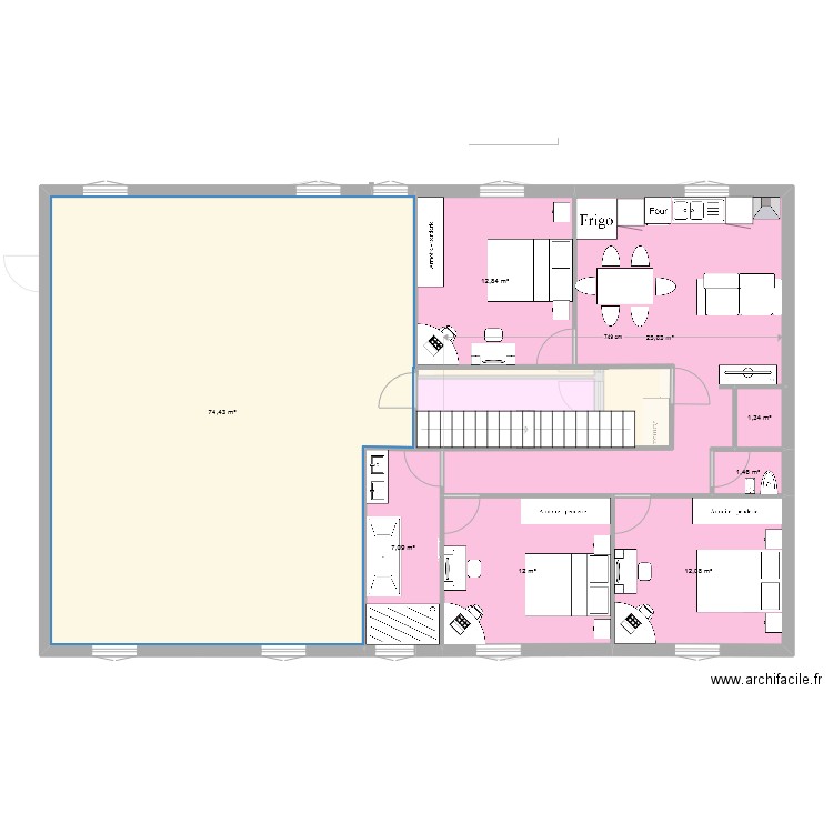 Batisse Chirens Appartements 01. Plan de 38 pièces et 685 m2