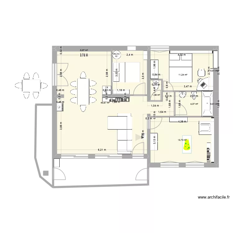 maison avec cloison deplacee. Plan de 8  et 76 m²