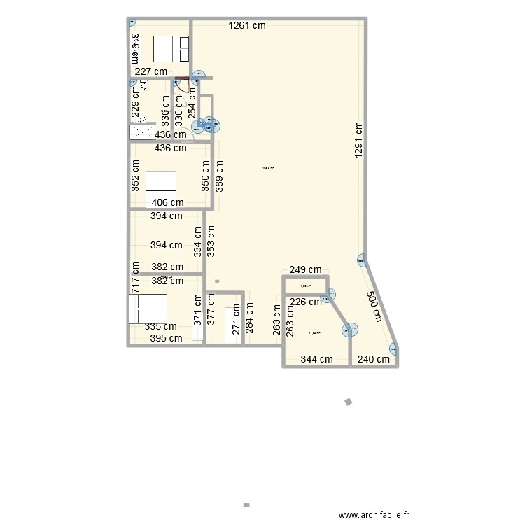 LES TERASSE. Plan de 5 pièces et 222 m2