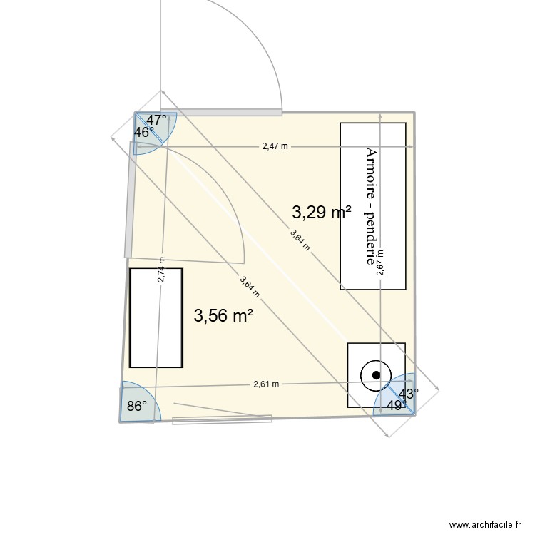 Entrée. Plan de 2 pièces et 7 m2