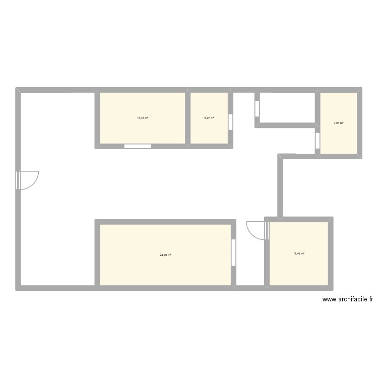 entrepot. Plan de 5 pièces et 62 m2