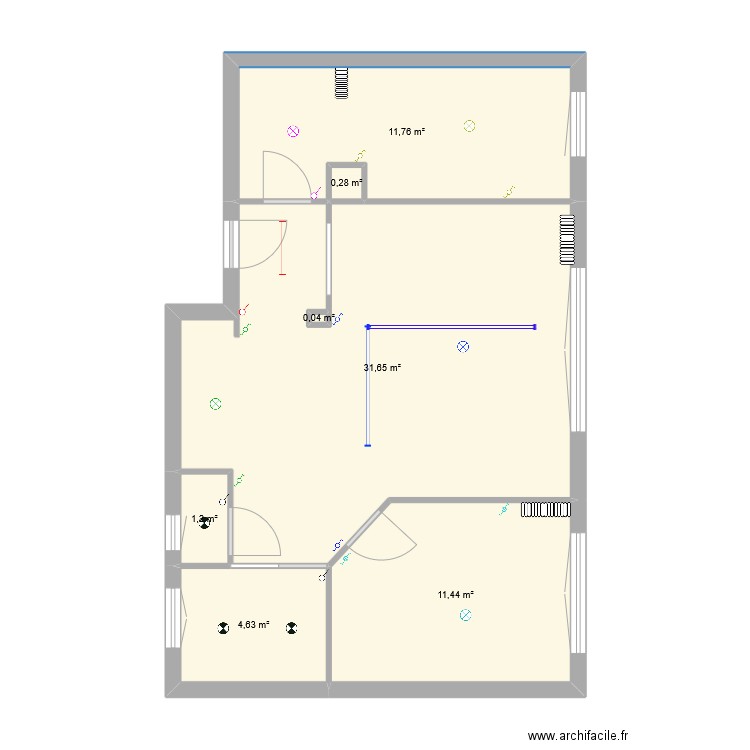 Appartement solene. Plan de 7 pièces et 61 m2