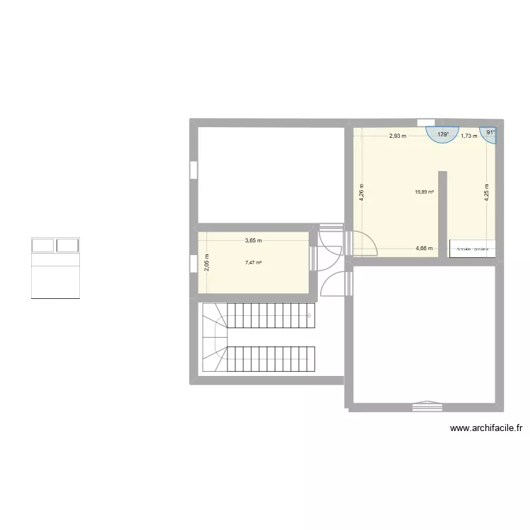 A r&eacute;nover &eacute;tage. Plan de 2  et 27 m²