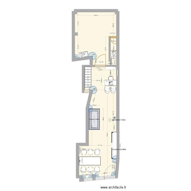 Local. Plan de 3 pièces et 46 m2
