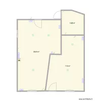 Salon/salle a manger/entr&eacute;e/d&eacute;gagement toilette porte cave