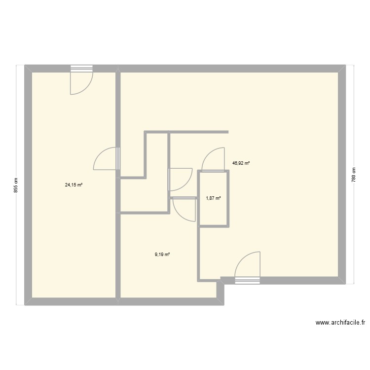 maison. Plan de 4 pièces et 82 m2