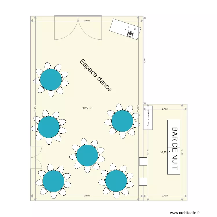 LUCY ET STEPHEN PLAN B en salle Dance. Plan de 