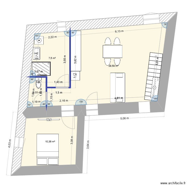 Apt 7 conti Meublé. Plan de 4 pièces et 49 m2
