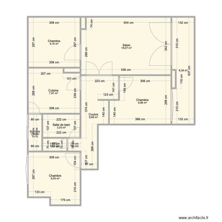 Appartement. Plan de 13 pièces et 77 m2