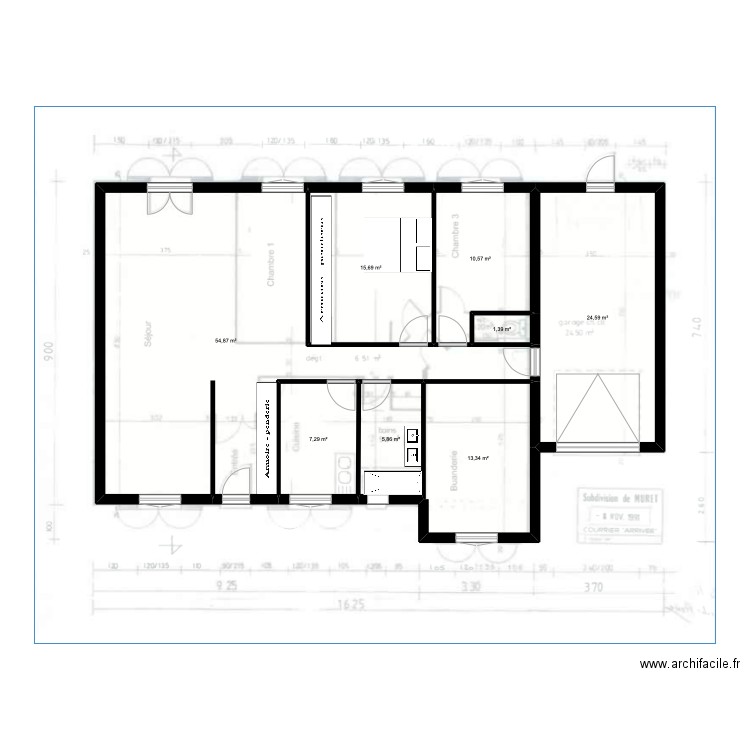 maison eaunes Anthony. Plan de 8 pièces et 134 m2