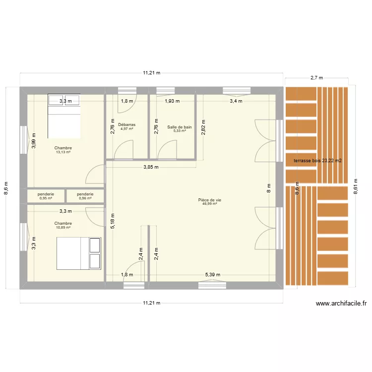 chalet madrier c&ocirc;t&eacute;. Plan de 
