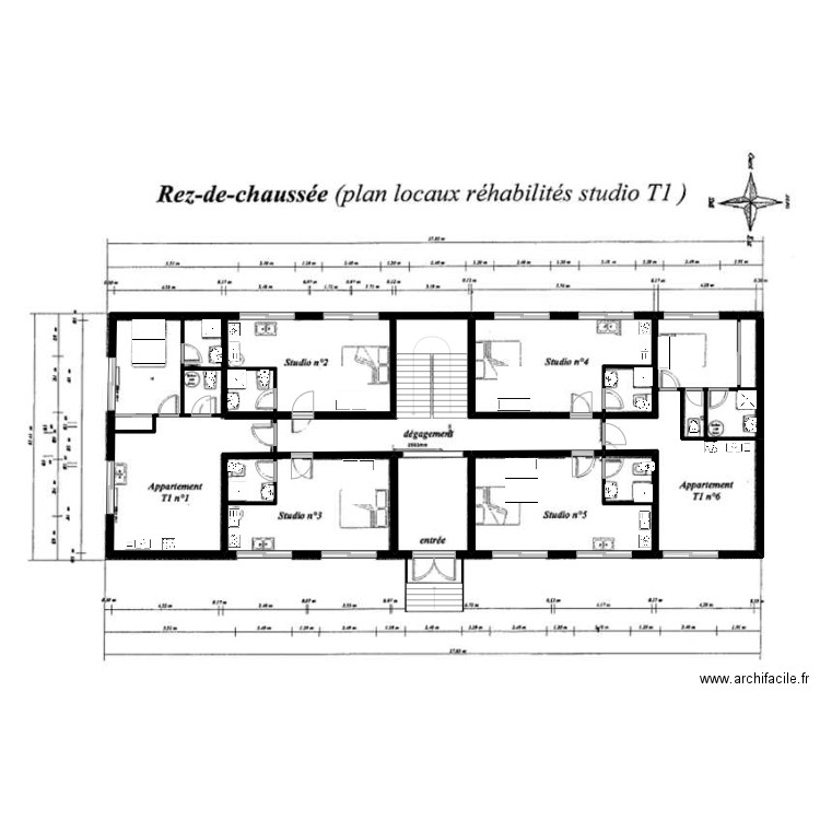 immeuble 1. Plan de 14 pièces et 251 m2