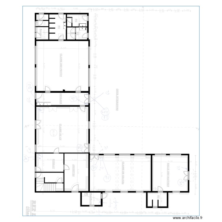 ANCIENNE ECOLE. Plan de 17 pièces et 350 m2