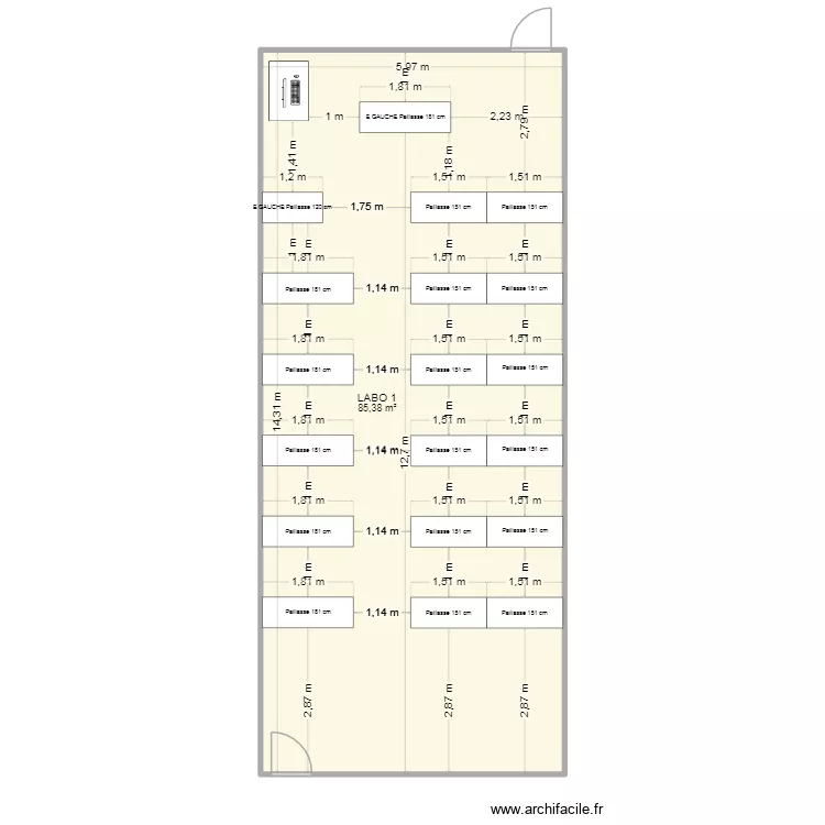 Salle de Cours Labo 1 35 &eacute;l&egrave;ves  v2. Plan de 1  et 85 m²