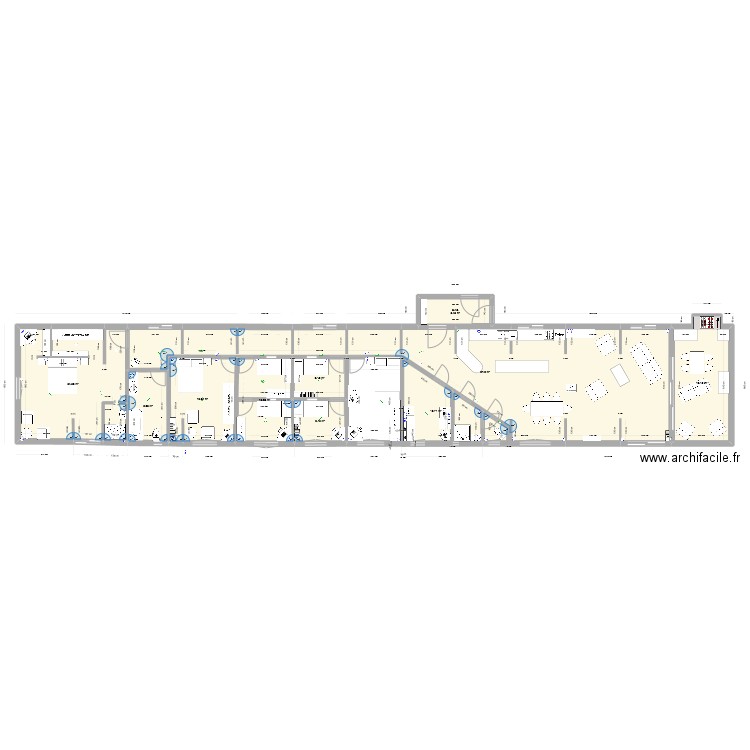 HAG52. Plan de 10 pièces et 219 m2