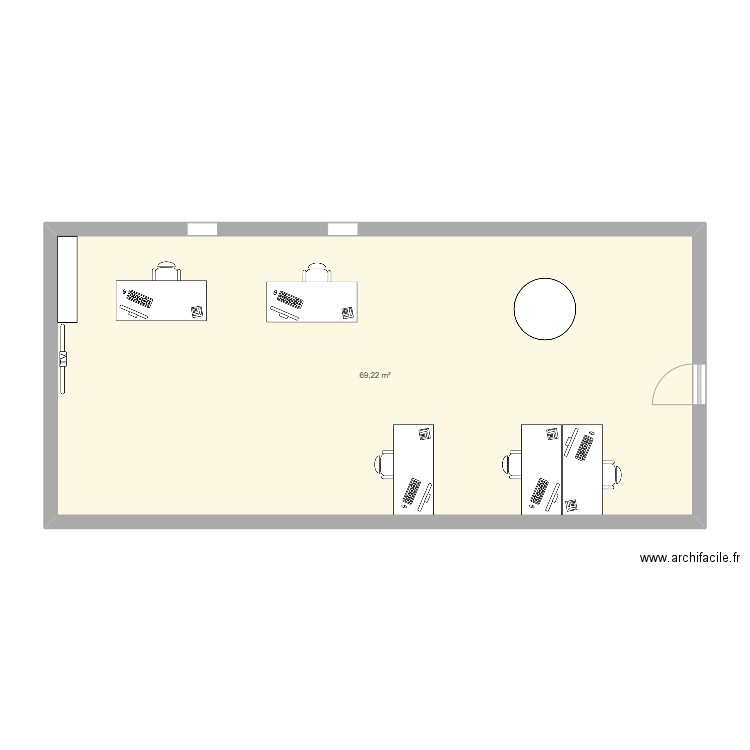 Plan bureau. Plan de 1 pièce et 69 m2