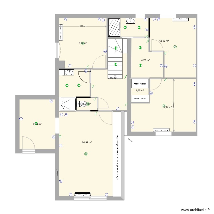 étages elec. Plan de 9 pièces et 81 m2