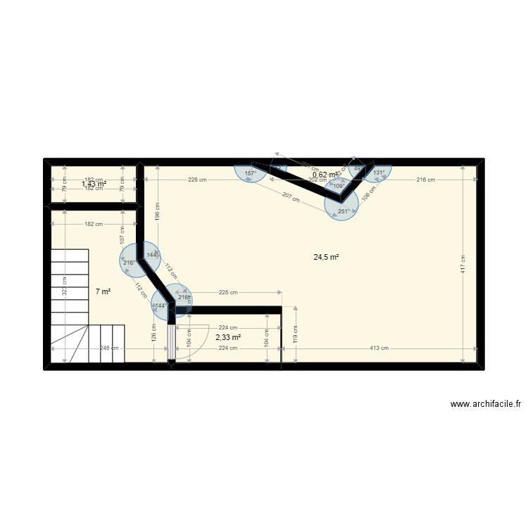 1ER. Plan de 0 pièce et 0 m2