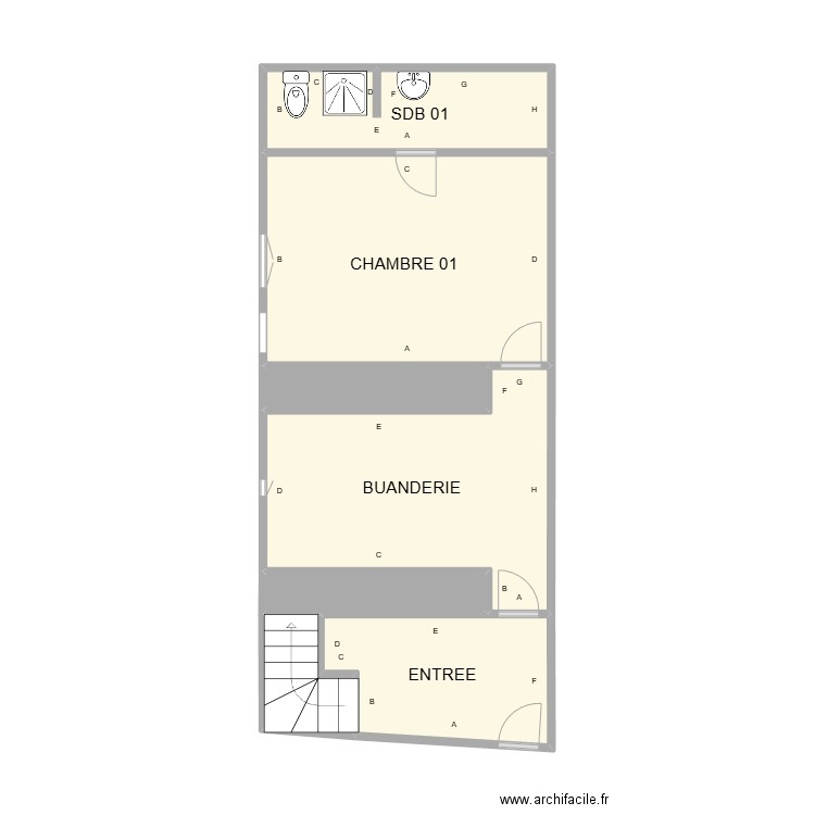 RDC CAVEIRAC PB. Plan de 7 pièces et 39 m2