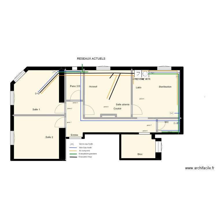 Reseaux Actuels. Plan de 7 pièces et 79 m2