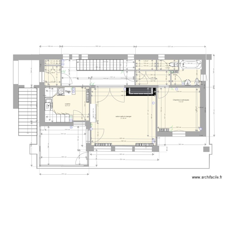 Chantelac R+1 Prunieres. Plan de 8 pièces et 52 m2