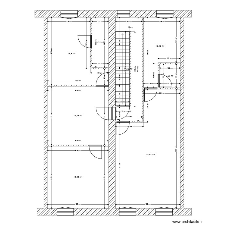 UGUR 2eme ETAGE. Plan de 8 pièces et 120 m2