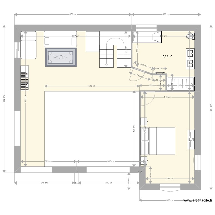 Etage. Plan de 2 pièces et 80 m2