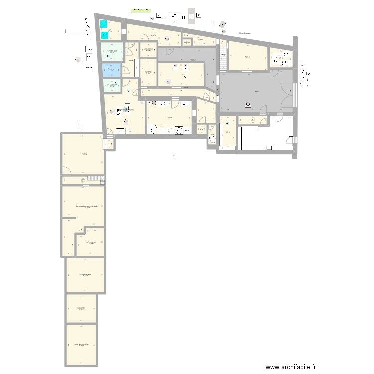 TARBE 22-005. Plan de 29 pièces et 378 m2