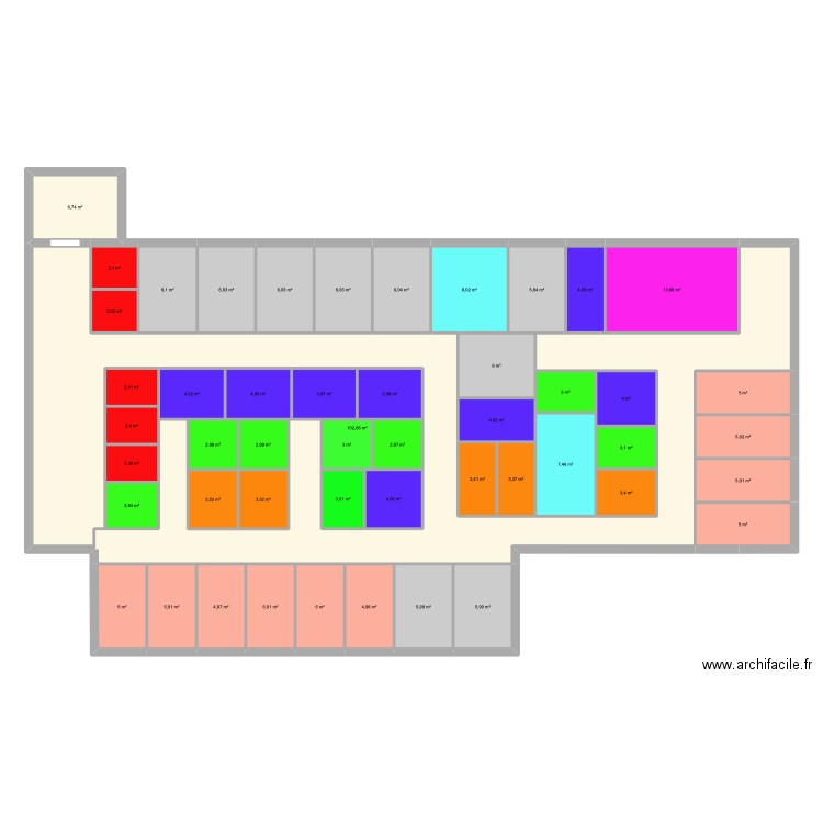 pior velho loja 4. Plan de 50 pièces et 328 m2