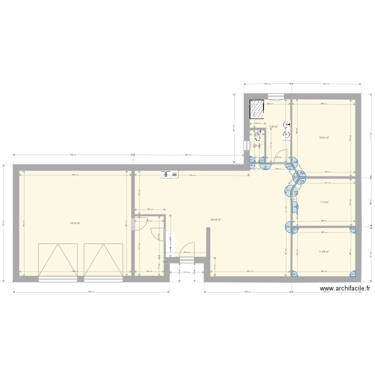 cir-v1. Plan de 7 pièces et 157 m2