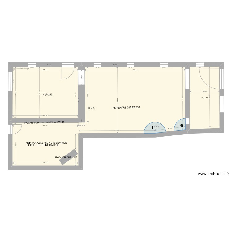 GRANGE RDC. Plan de 5 pièces et 352 m2