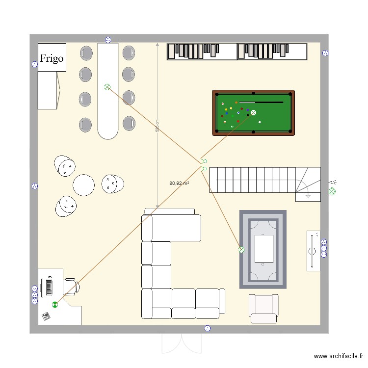 Maison campagne. Plan de 15 pièces et 226 m2