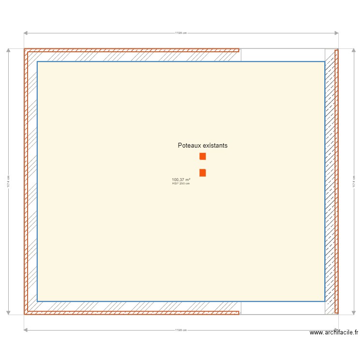 Grange initial. Plan de 3 pièces et 317 m2