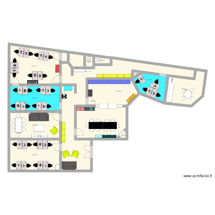 Location St Laz. Plan de 13 pièces et 172 m2