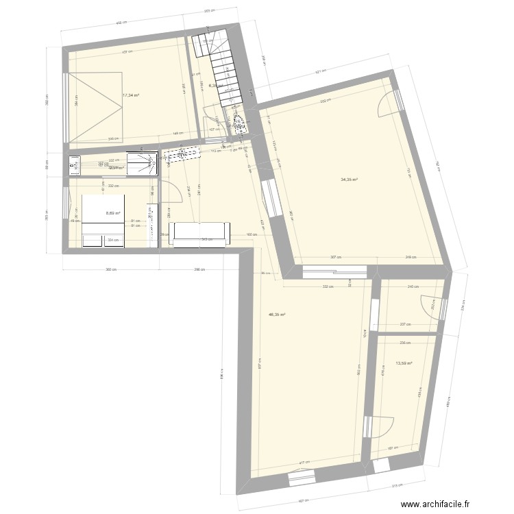 AIGREFEUILLE PERE MODIFIER. Plan de 7 pièces et 130 m2