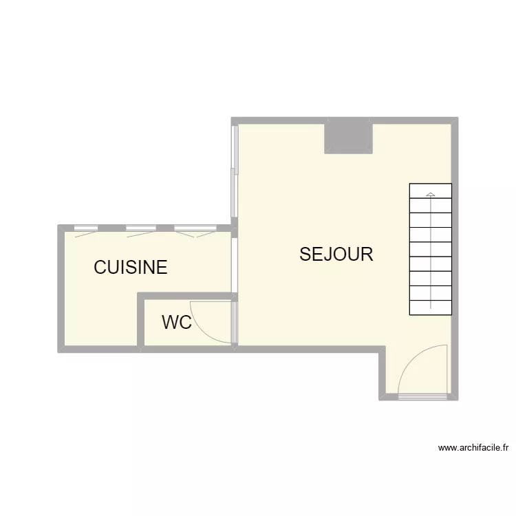NIMES 1 ER FOURBISSEUR. Plan de 4 et 18 m² NIMES 1 ER FOURBISSEUR. Plan de 4 et 18 m²