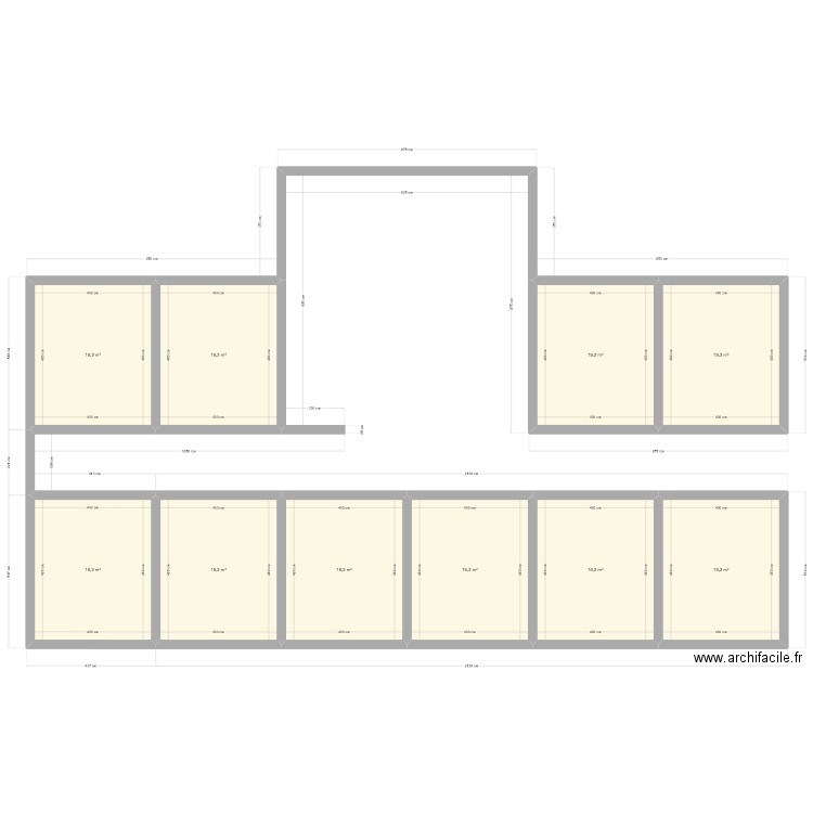 étage. Plan de 10 pièces et 192 m2