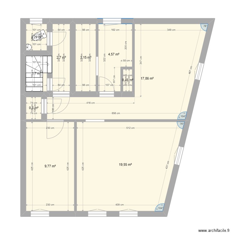 Trachanas F3 3 eme. Plan de 10 pièces et 62 m2