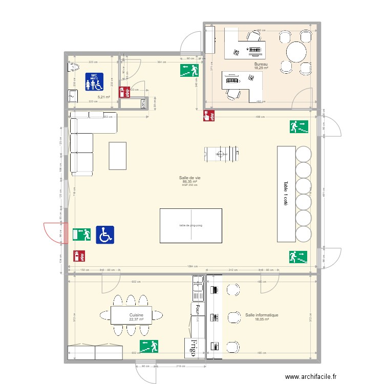 MJC. Plan de 6 pièces et 151 m2