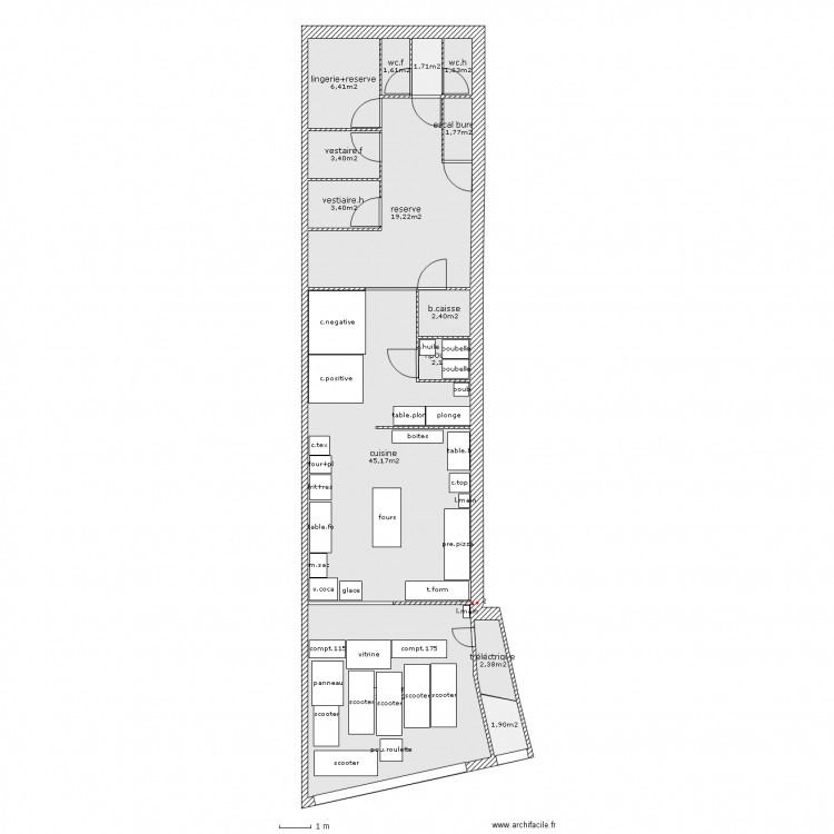 RAYMOND POINCARE 5 avec scooter. Plan de 0 pièce et 0 m2