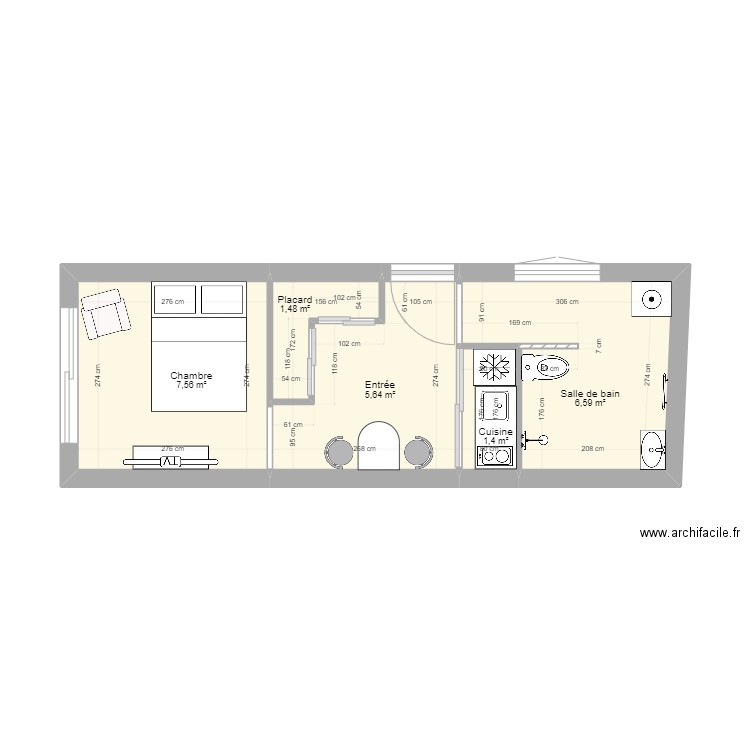 Studio Romagné aménagé. Plan de 5 pièces et 23 m2