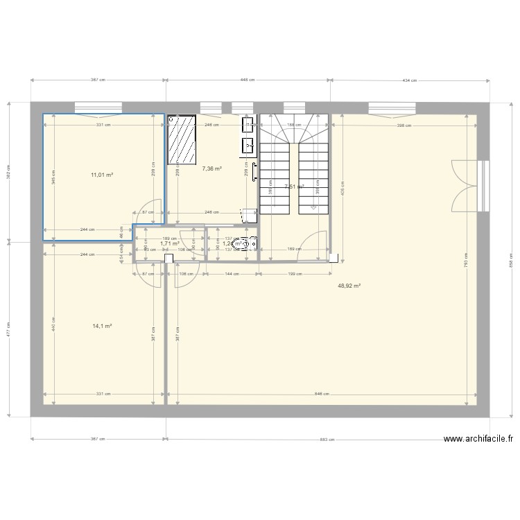 courageux. Plan de 7 pièces et 92 m2