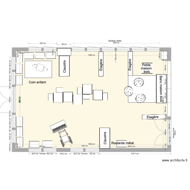salle de musique  avec mobilier . Plan de 0 pièce et 0 m2
