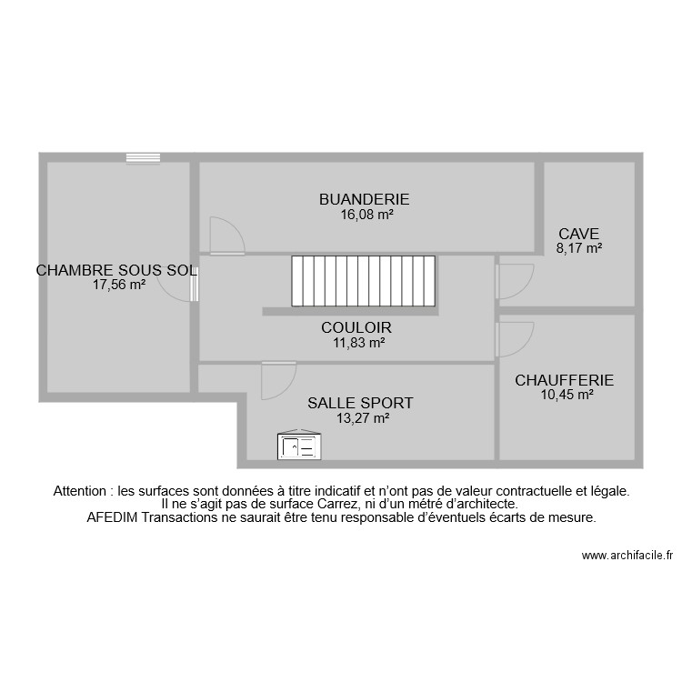 BI 7746 SOUS SOL. Plan de 7 pièces et 81 m2