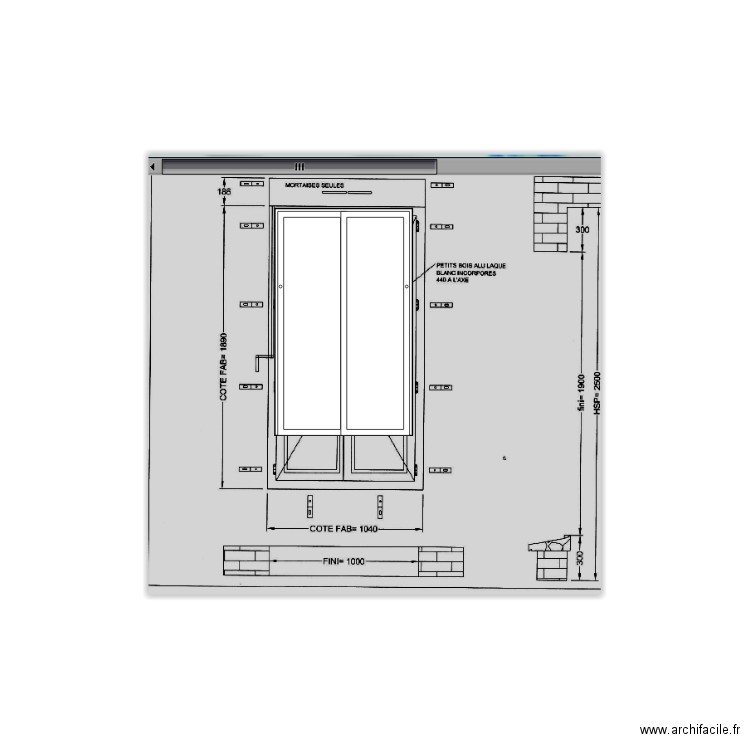 fenêtre laterale. Plan de 0 pièce et 0 m2