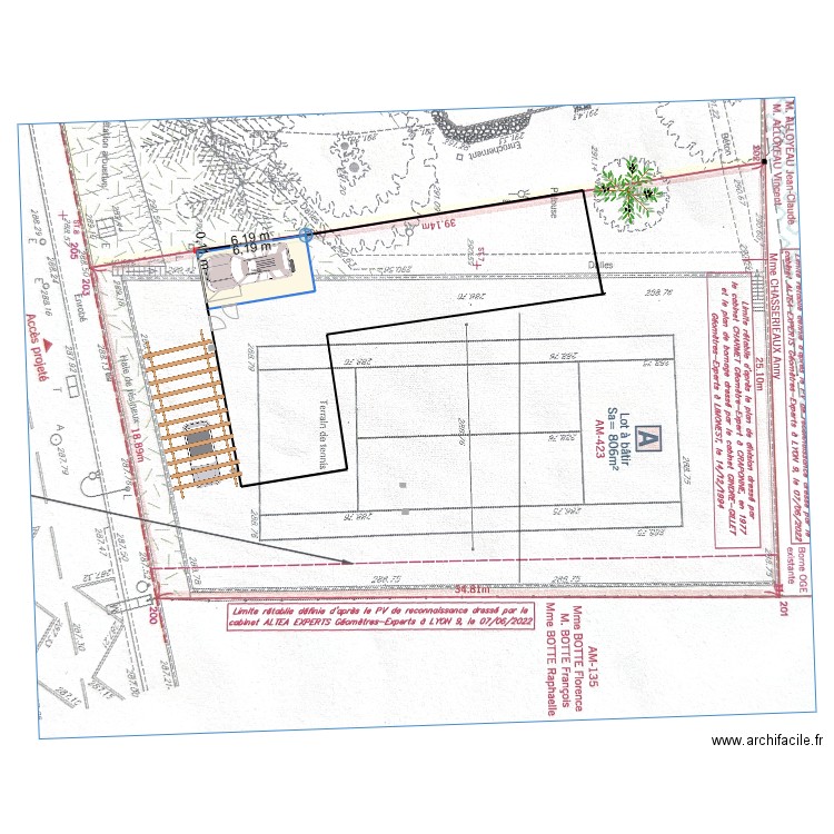 tennis brut. Plan de 2 pièces et 20 m2
