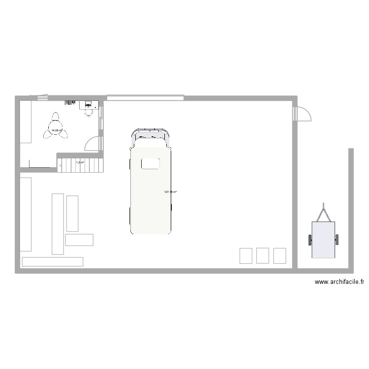 atelier. Plan de 3 pièces et 143 m2