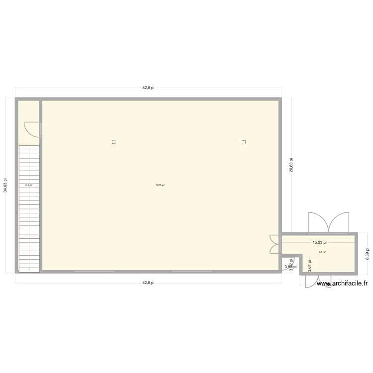 mezzanine technique. Plan de 3 pièces et 168 m²