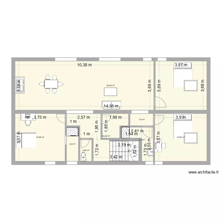 appartement bay. Plan de 8 pièces et 101 m²